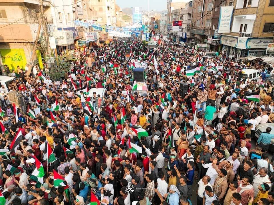 وقفات إحتجاجية في عدد من المدن للتنديد بجرائم الإحتلال الإسرائيلي بغزة