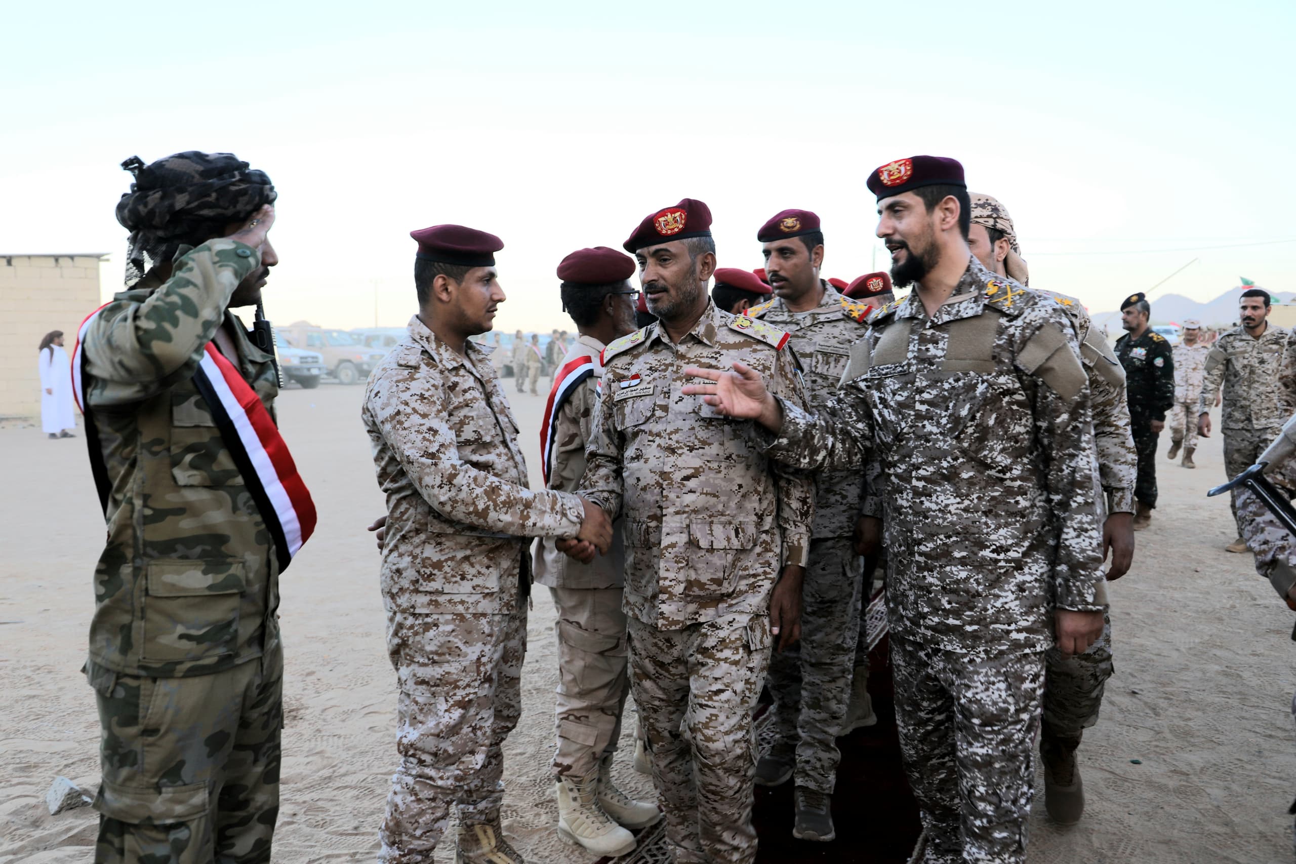 رئيس الاركان يتفقد جاهزية القوات في جبهات كتاف والبقع بمحافظة صعدة