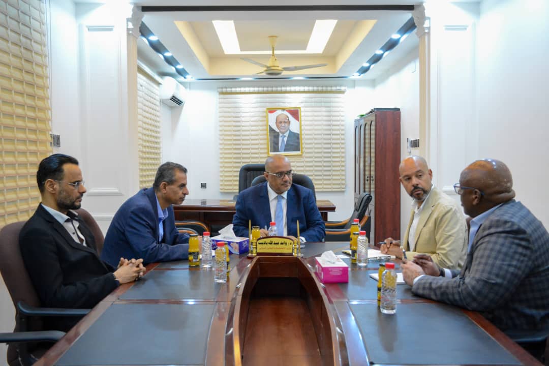 وزير التخطيط يبحث مع المدير الجديد لـ (الاوتشا) جهود مواجهة الأزمة الإنسانية في اليمن