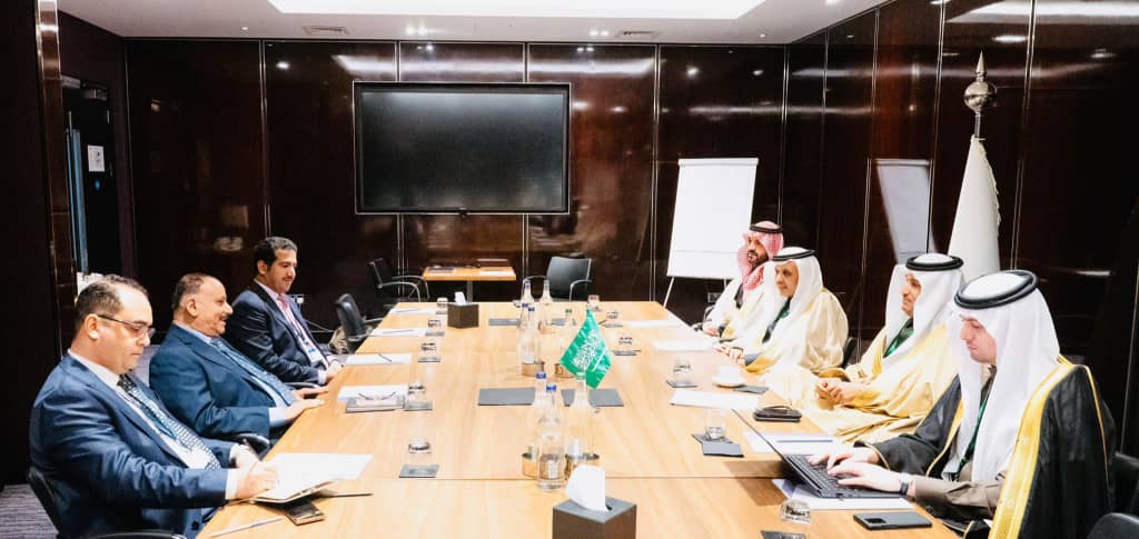 وزير النقل يبحث مع نظيره السعودي اوجه التعاون المشترك