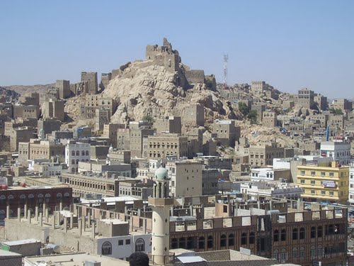 مليشيات الحوثي الارهابية ترتكب جريمة جديدة في رداع راح ضحيتها 18 مدنيا