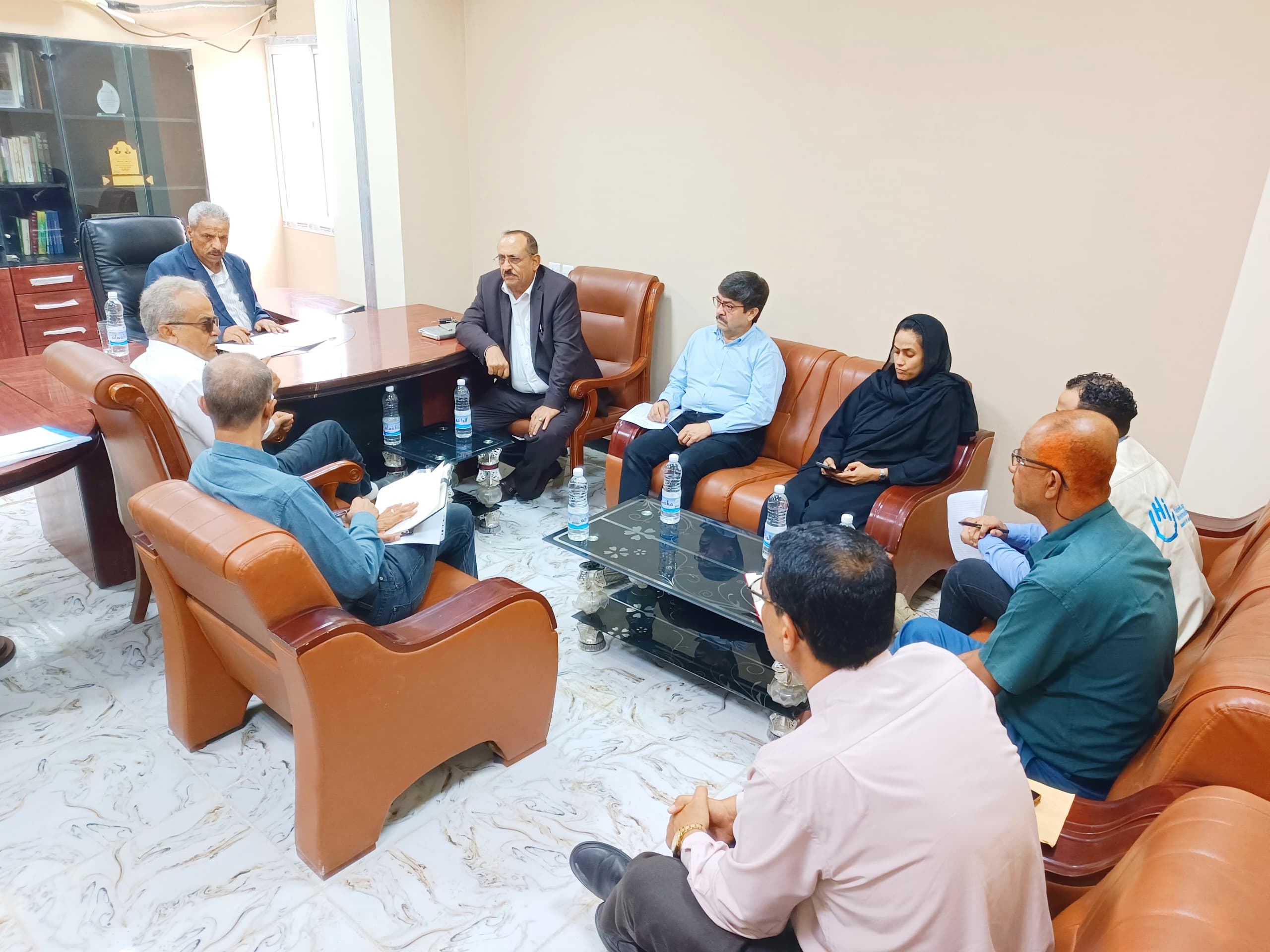محافظ لحج يبحث مع منظمة هانديكاپ انترناشيونال تدخلاتها الإنسانية في القطاع الصحي بالمحافظة