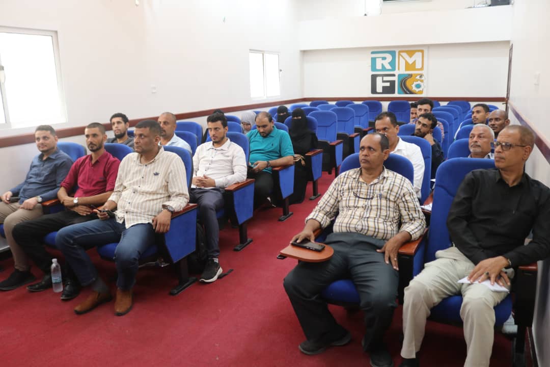 بدء الدورة التدريبية الثانية لتأهيل 40 موظفاً بصندوق الطرق حول السلامة المهنية