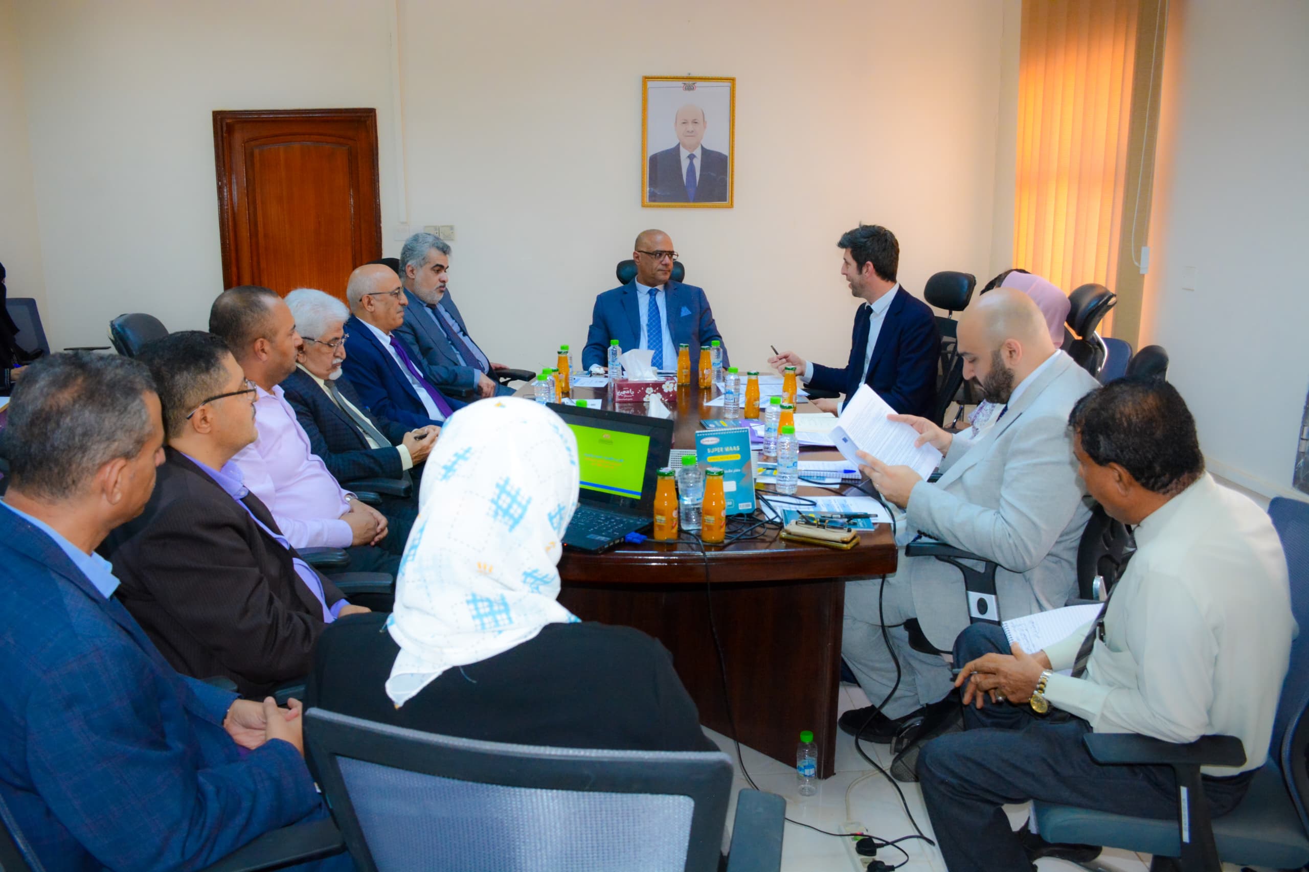 وزير التخطيط يبحث مع وفد أوروبي مشروع تعزيز الصمود الاقتصادي في اليمن (المرحلة الثانية)