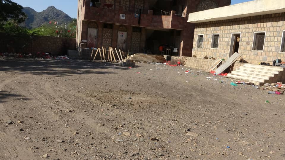 مليشيات الحوثي ترتكب جريمة إرهابية جديدة بقصف مدرسة غرب تعز