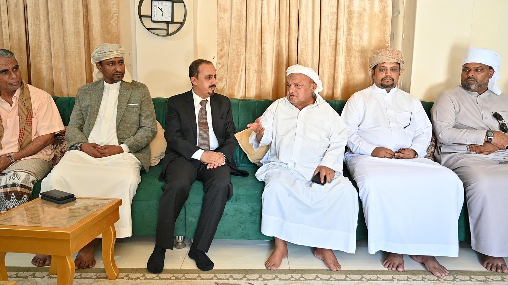 الإرياني وبن عويض وكلشات يزورن باكريت وكده في المهرة
