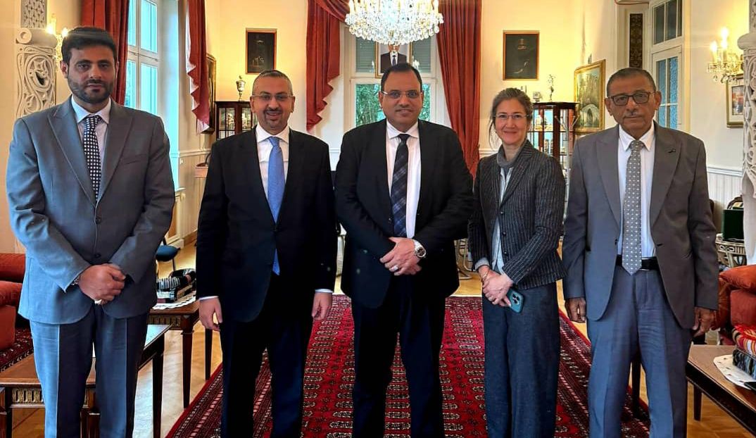 الوزير السقطري يبحت مع مسؤولين المانيين تعزيز التعاون في القطاعين الزراعي والسمكي