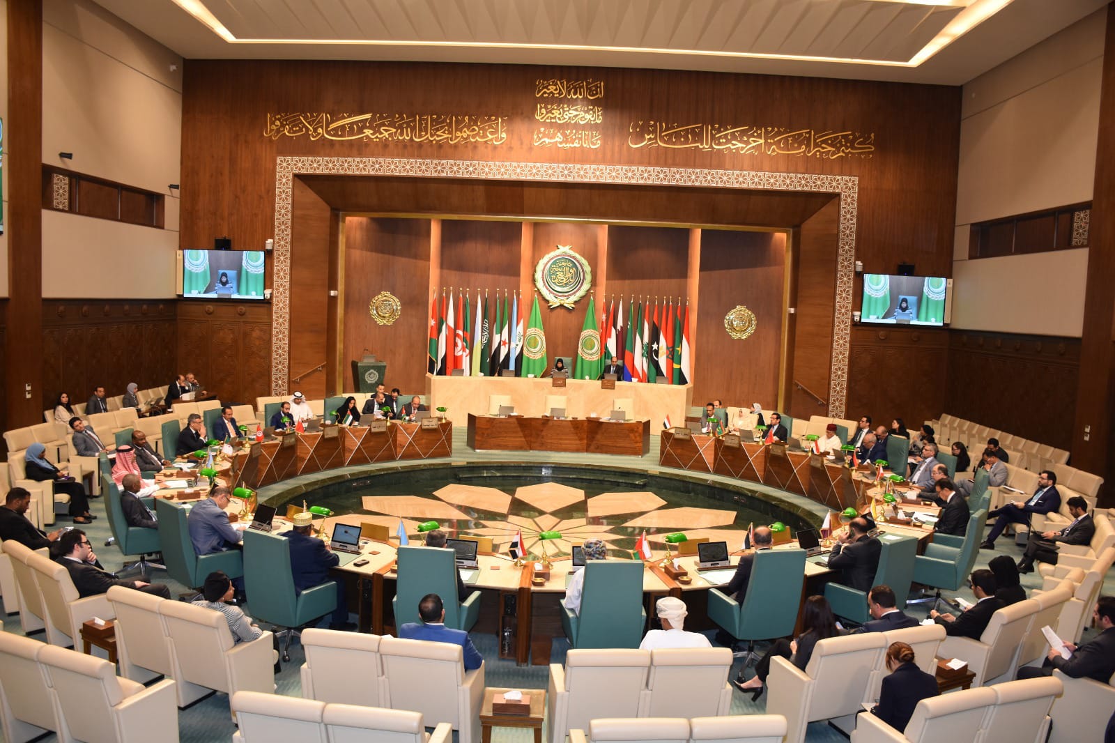 اليمن يترأس الاجتماع الطارئ لمجلس الجامعة العربية لبحث العدوان الإسرائيلي على غزة