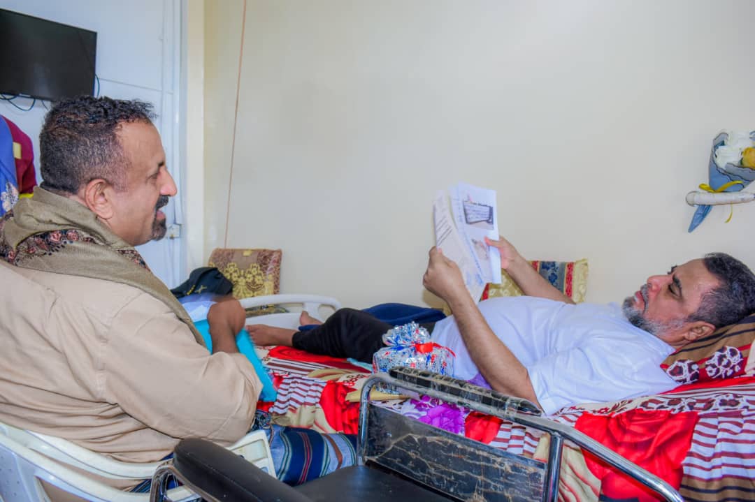 وكيل محافظة عدن يتفقد اوضاع الجرحى في عدد من المديريات