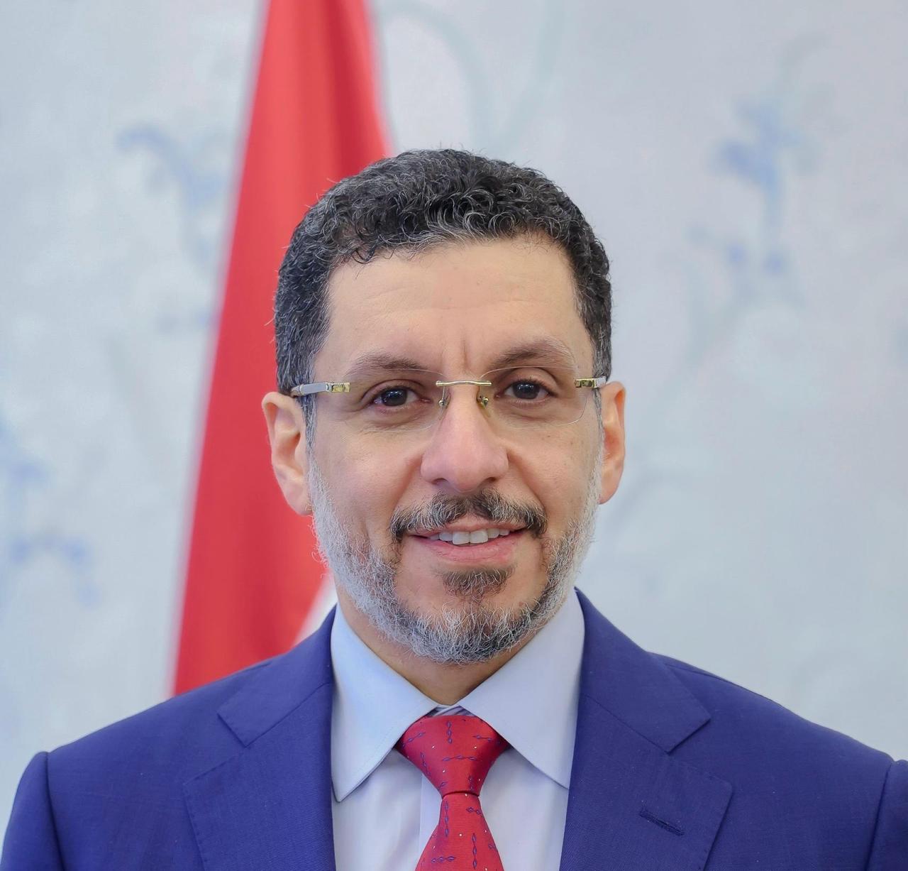 رئيس الوزراء يوجه الوفد الحكومي المشارك في اجتماعات الربيع بالتركيز على الأولويات العاجلة