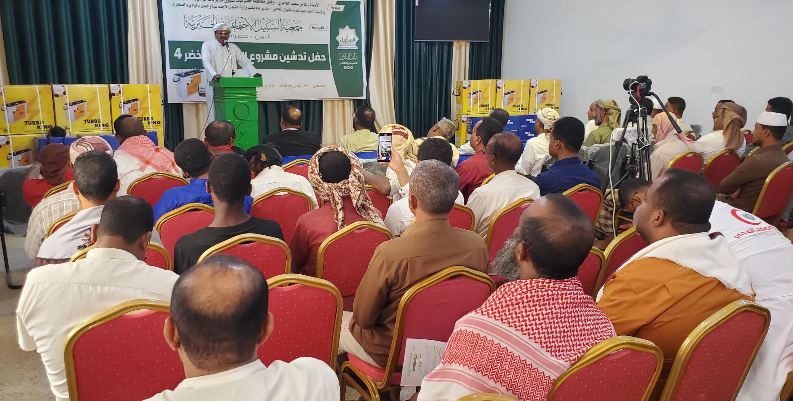الوكيل التميمي يدشّن مبادرة "المصباح الأخضر" الرابعة بوادي حضرموت