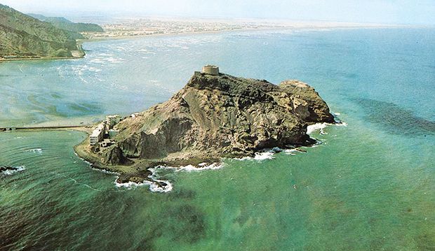 الأرصاد تتوقع طقساً حاراً بالمناطق الساحلية والصحراوية وأمطاراً رعدية بالمرتفعات الجبلية