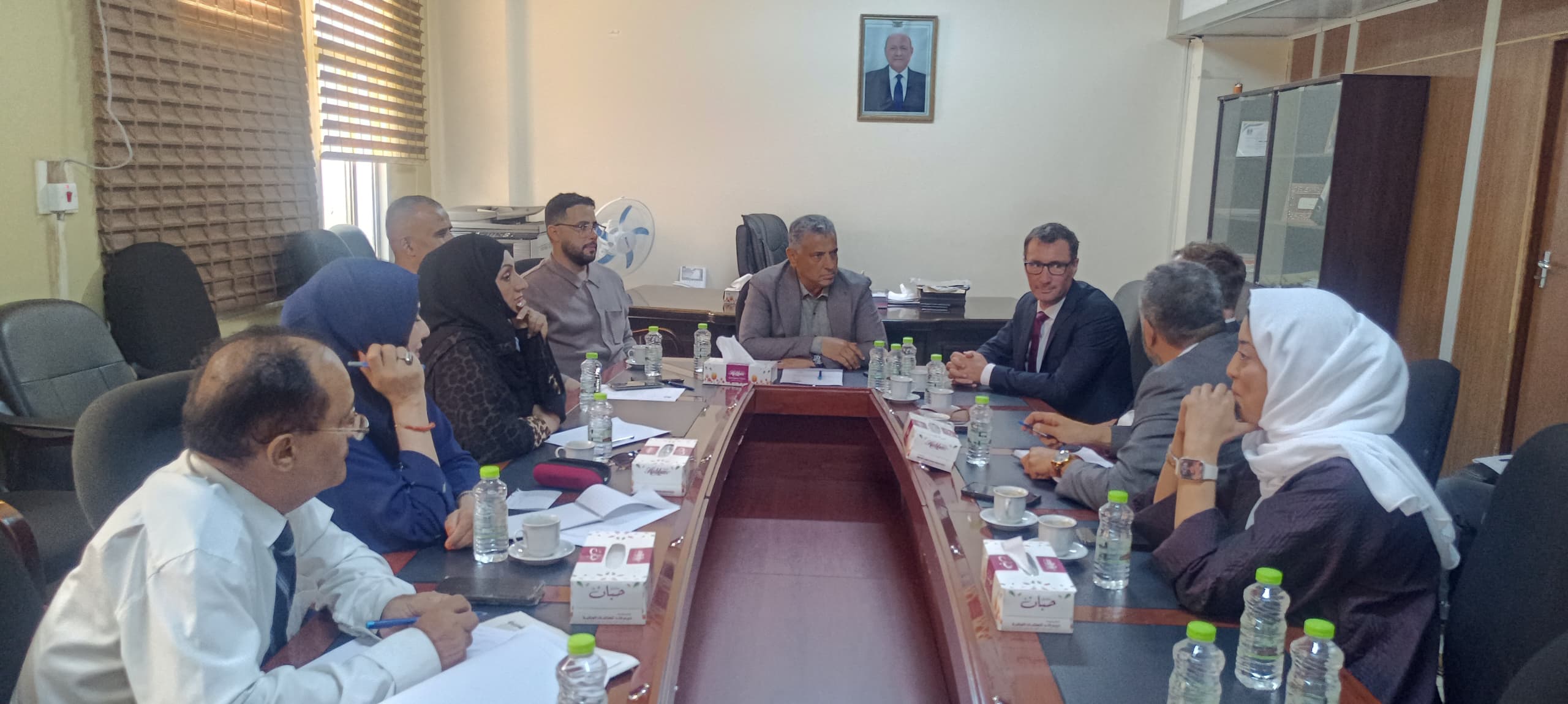 السلطة المحلية بعدن تبحث مع وفد منظمة فريدريش ايبرت توسيع تدخلاتها ومشاريعها الخدمية والتنموية