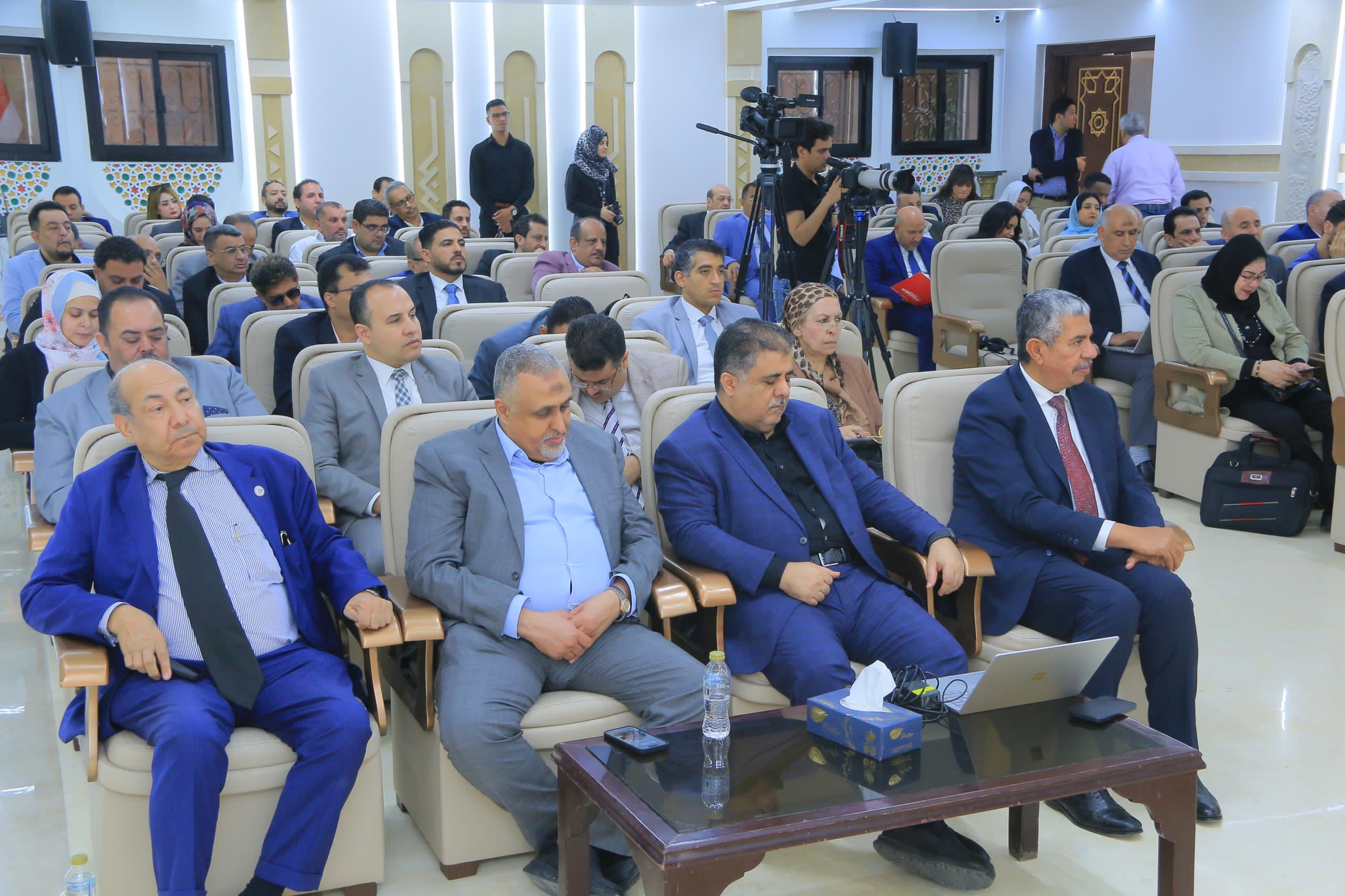 السفارة اليمنية في القاهرة تنظم حلقة نقاشية حول العلاقات الاقتصادية اليمنية- المصرية