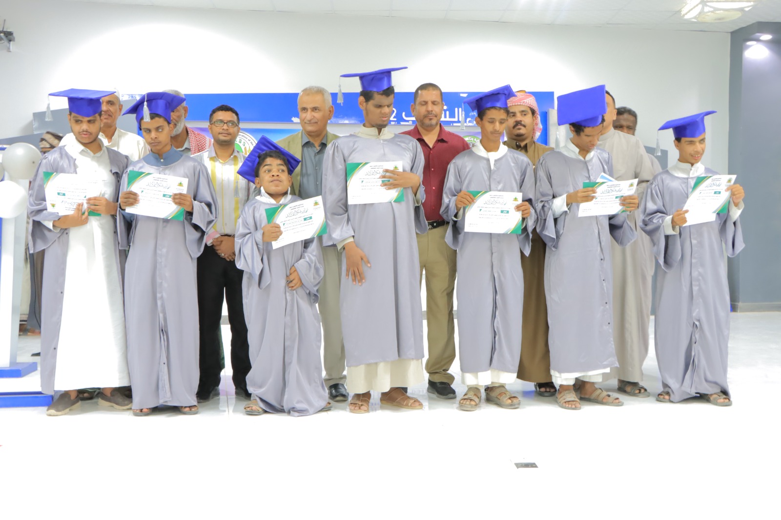 حفل تكريمي للطلاب الأوائل وخريجي الدفعة السابعة لمدرسة الضياء للمكفوفين بسيئون