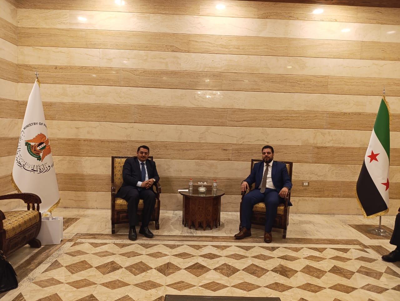 بعكر يبحث مع مدير الإدارة العربية بالخارجية السورية آليات تفعيل الاتفاقيات الموقعة بين البلدين