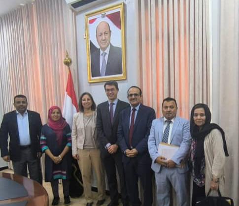 وزير الصحة يبحث مع البنك الدولي سبل دعم النظام الصحي في اليمن