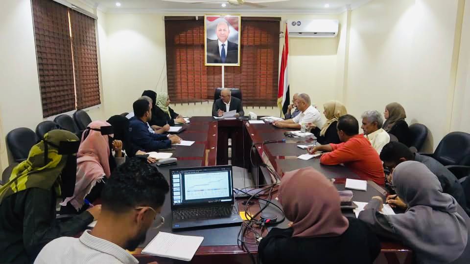 الشرجبي يناقش مع الصليب الأحمر نتائج المرحلة الأولى من المخطط العام لعدن والاستعدادات للمرحلة الثانية