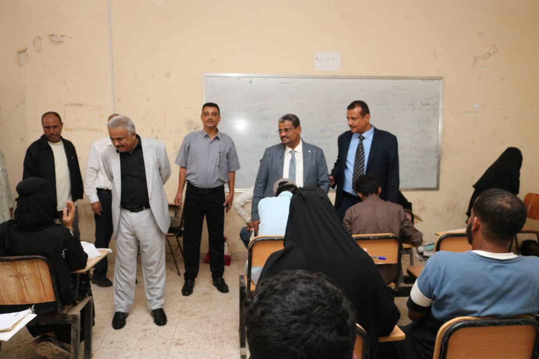 نائب وزير التعليم الفني يدشن الاختبارات الوزارية للمعاهد التقنية والمهنية بعدن