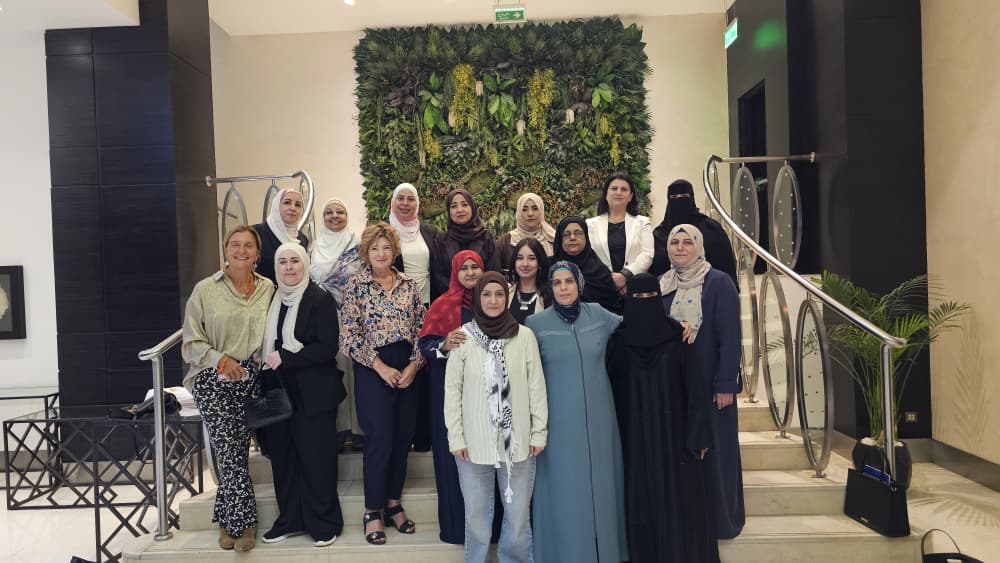 8 قاضيات يمنيات يشاركن في برنامج تدريب المدربين في القيادة النسائية لقاضيات الشرق الأوسط وشمال أفريقيا