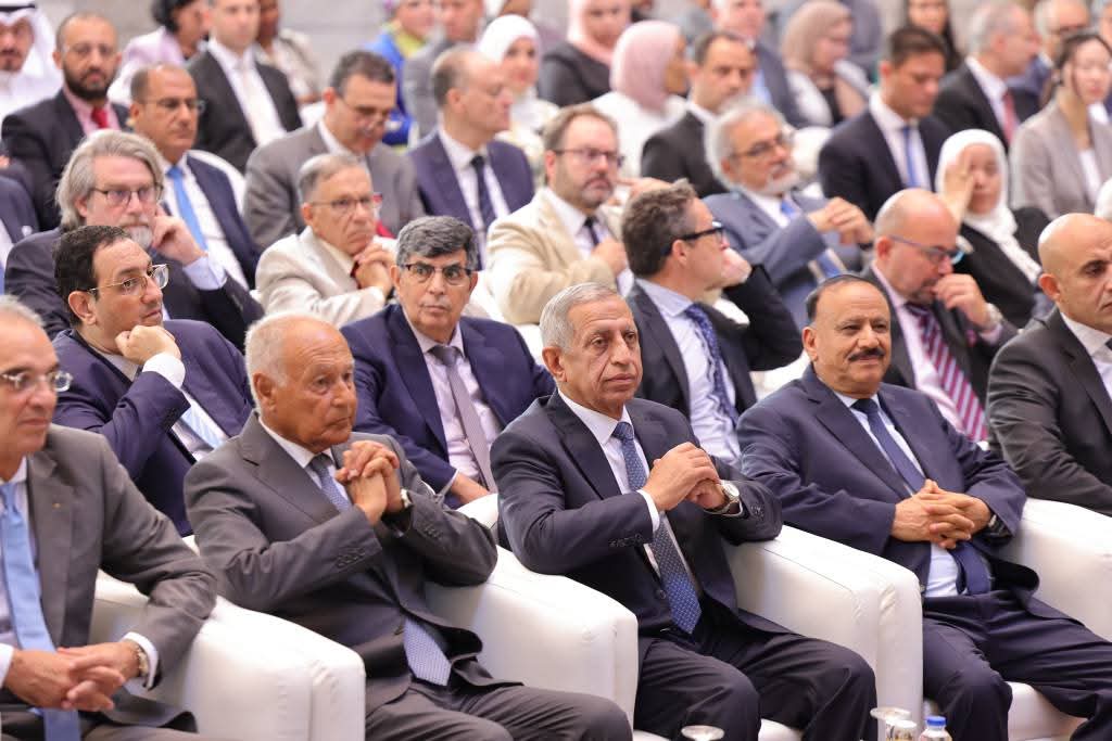 اليمن يشارك في افتتاح فعاليات المنتدى العربي السنوي الأول للذكاء الاصطناعي بالقاهرة