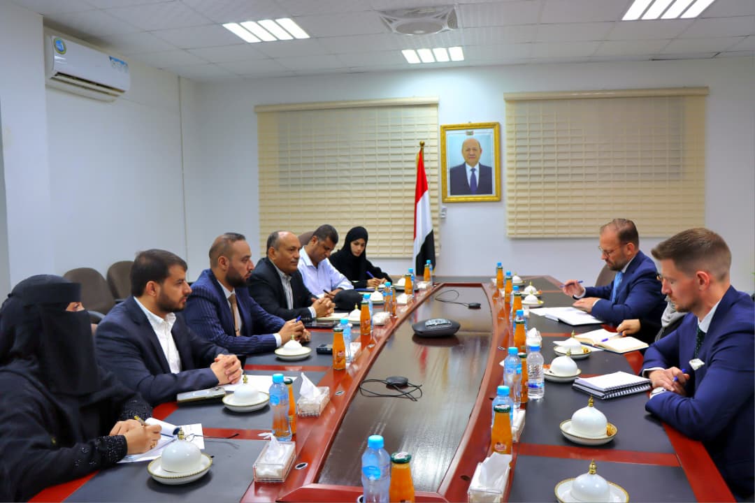 نائب وزير الصناعة يستعرض مع مستشاري الأمم المتحدة جهود الوزارة في الإصلاحات الاقتصادية