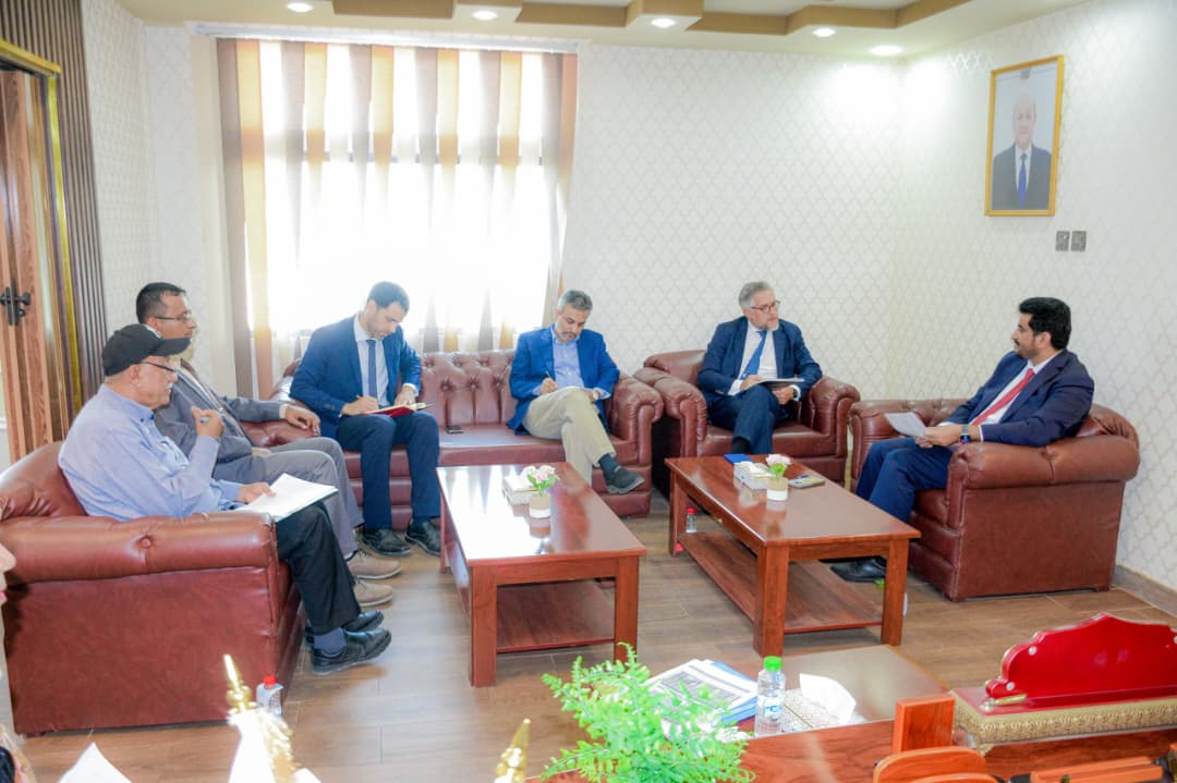 نائب وزير النقل يبحث مع سفير الاتحاد الاوروبي دعم البنى التحتية لقطاعات النقل