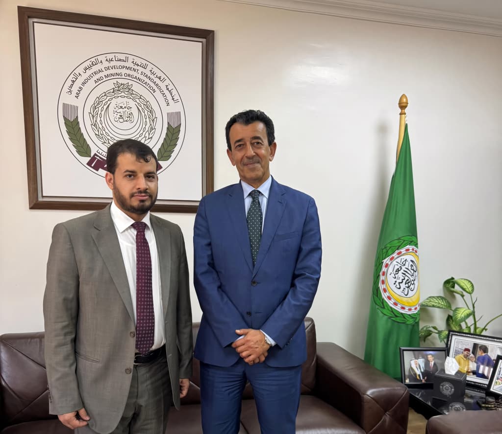اليمن يبحث مع المنظمة العربية للتنمية الصناعية والتقييس والتعدين دعم جهود التنمية الصناعية