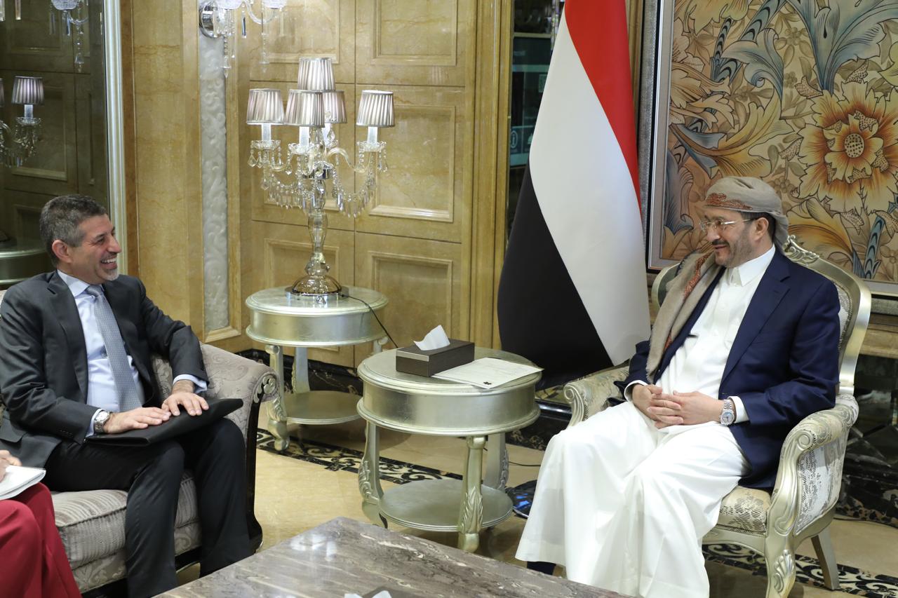 عضو مجلس القيادة الرئاسي عثمان مجلي يبحث مع السفير الأمريكي التطورات الراهنة