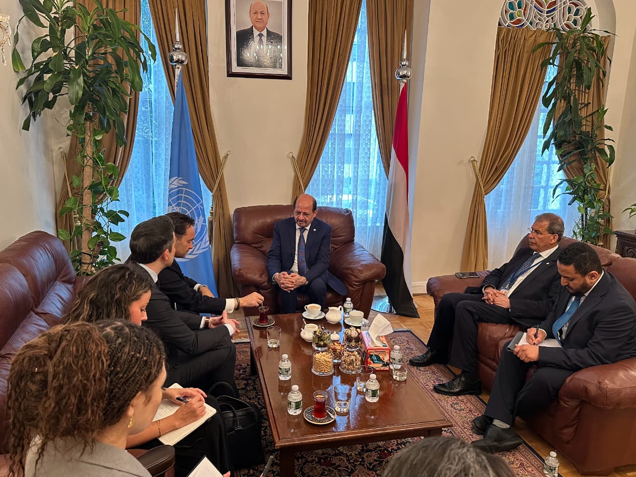 وزير الخارجية يلتقي منسق ملف مكافحة الإرهاب بالخارجية الأمريكية