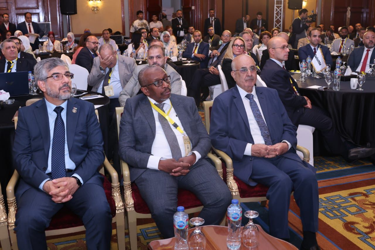 اليمن يشارك في المؤتمر المهني الدولي لاتحاد المحاسبين والمراجعين العرب بالقاهرة