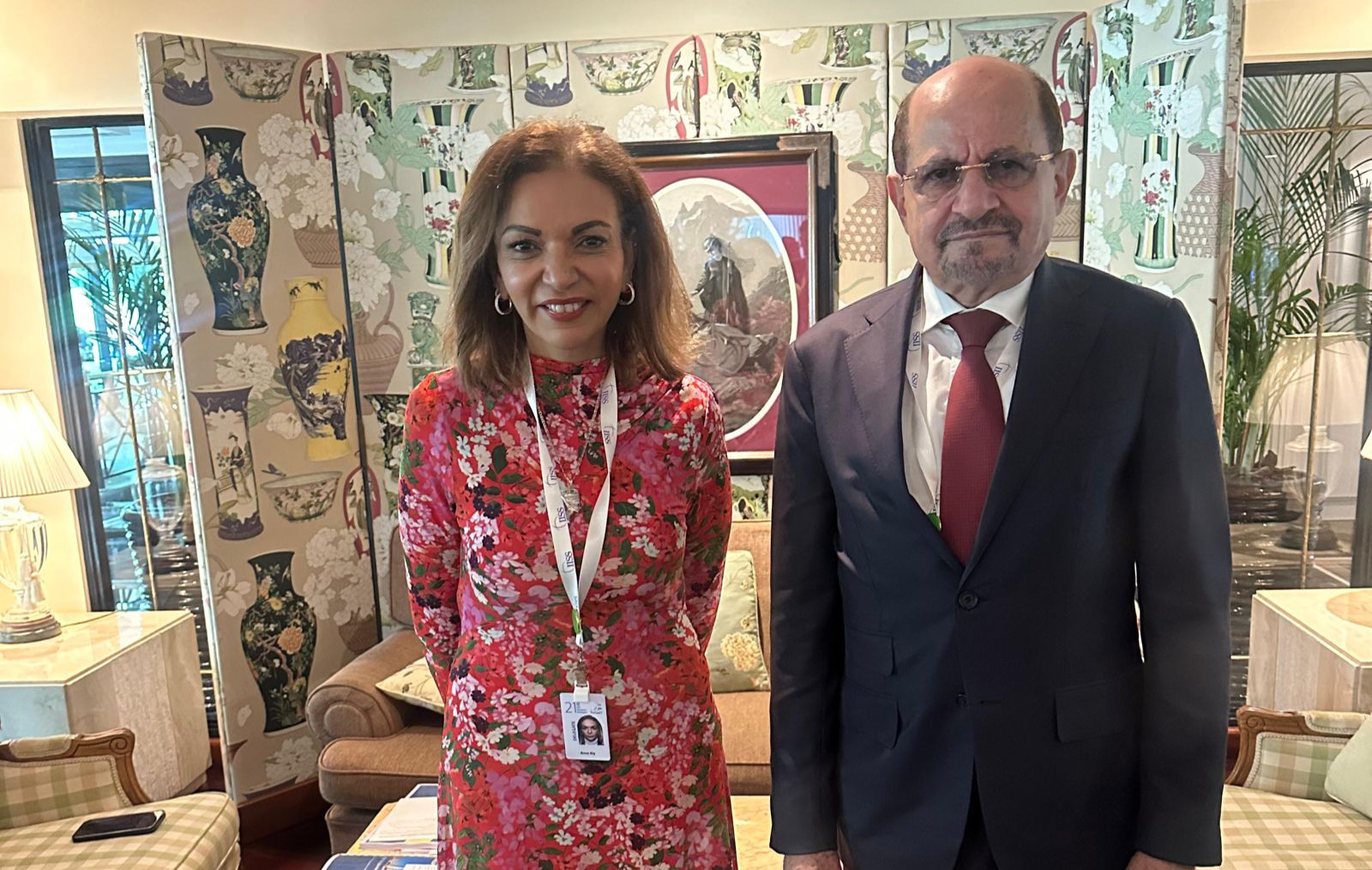 وزير الخارجية يبحث مع وزيرة الأعمال الاسترالية مجالات التعاون التنموي والإنساني