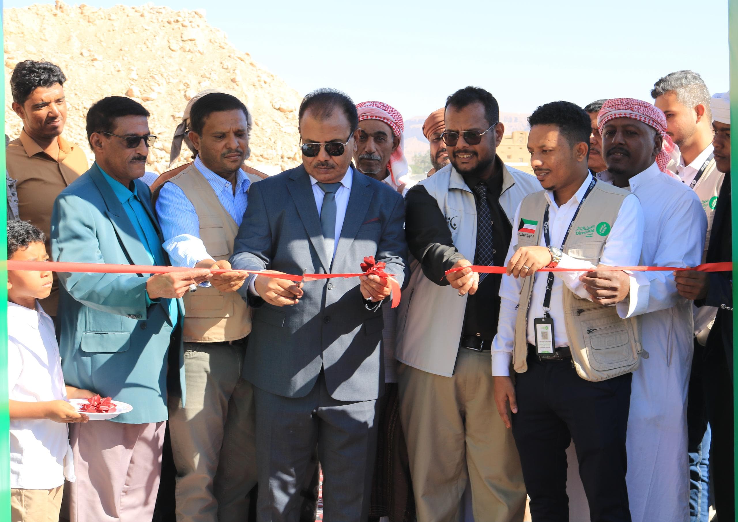 الوكيل العامري يفتتح مشروع مضخة مياه مركز حضرموت بشريوف بتمويل كويتي