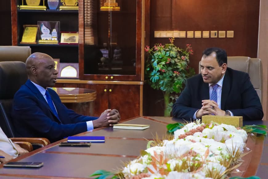 الوزير السقطري يبحث مع (الفاو) تعزيز التعاون في البرامج الزراعية والسمكية