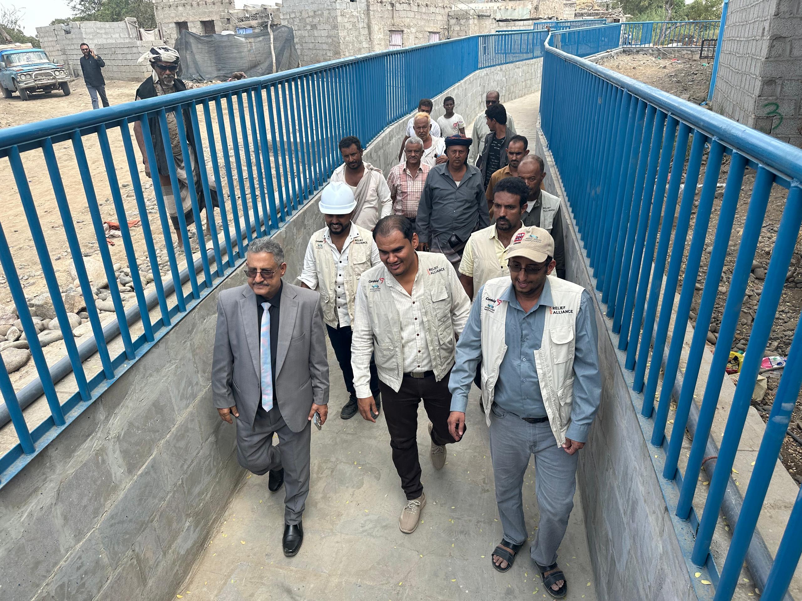 وزارة الزراعة تتسلَّم مشروع رصف قناة للمياه في تُبَن بلحج