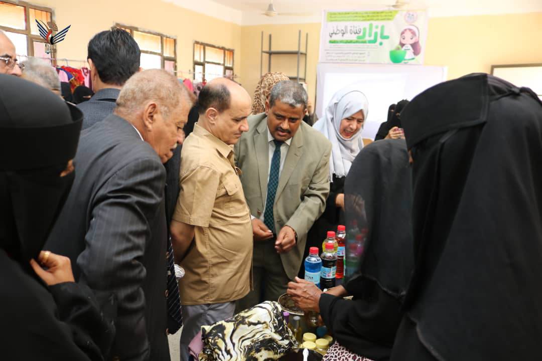 نائب وزير التعليم الفني يدشن بازار "فتاة الوطني" احتفاء بذكرى عيد الاستقلال