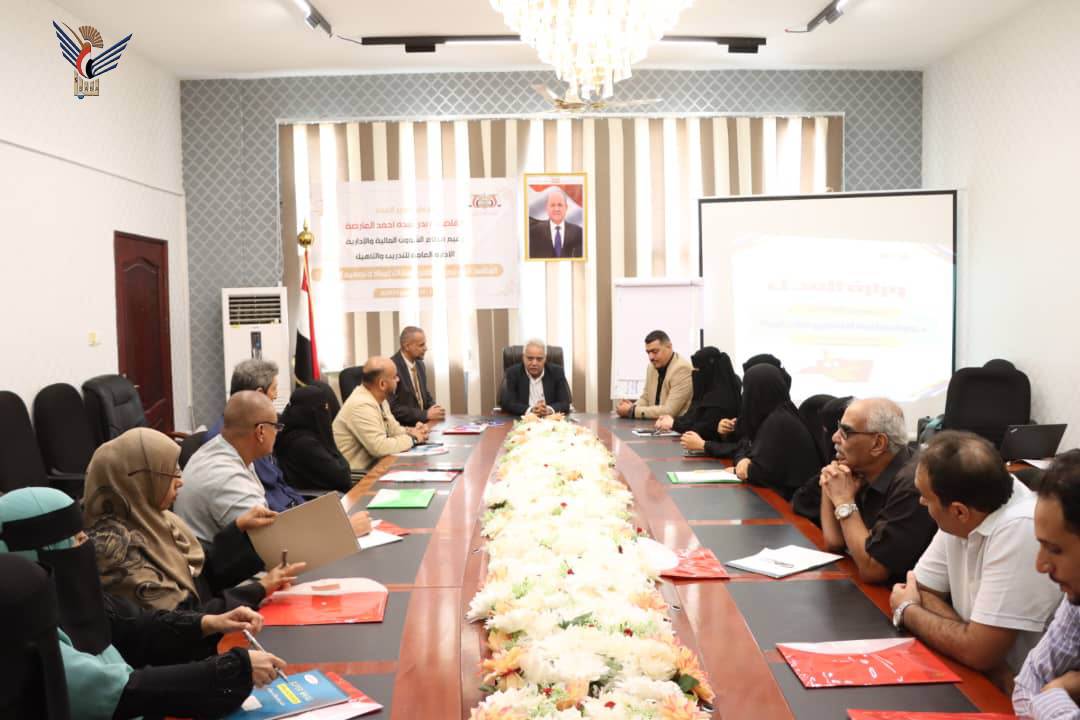 نائب وزير العدل يدشن دورة تدريبية لرفع مهارات إعداد التقارير الإدارية في الوزارة