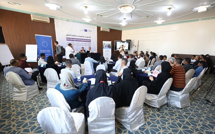 انطلاق ورشة تدريبية بتعز حول التحقق من المعلومات ومكافحة التضليل