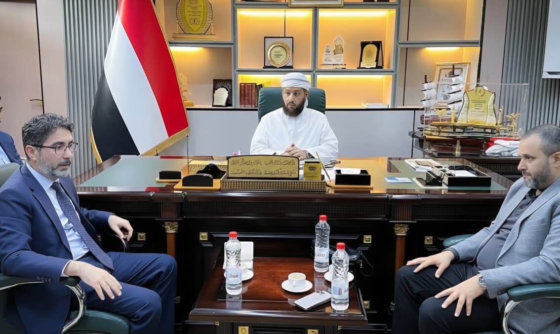 وزير الأوقاف يبحث مع وكالة "تيكا" التركية تعزيز التعاون في العلوم الشرعية والتنمية الوقفية