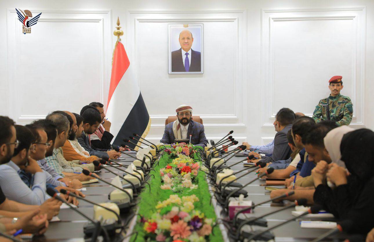 العرادة يترأس اجتماعاً تنسيقياً لشركاء العمل الإنساني في مأرب