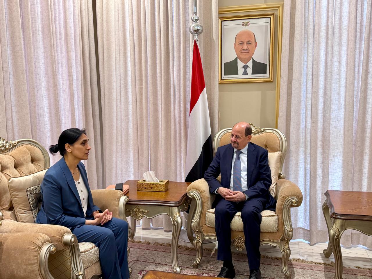 وزير الخارجية يناقش مع السفيرة البريطانية عدداً من الملفات ذات الاهتمام المشترك