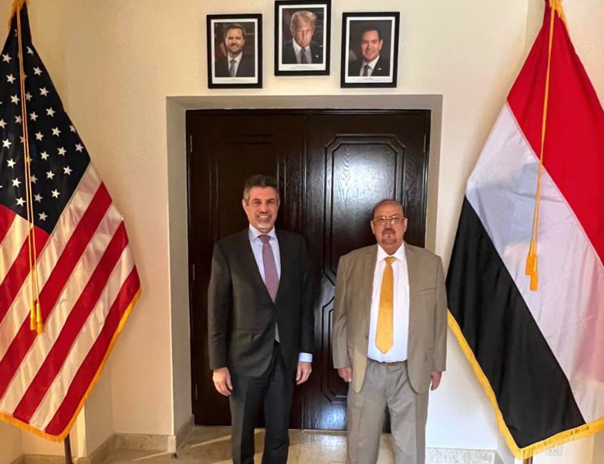 رئيس مجلس النواب يناقش مع السفير الامريكي مستجدات الأوضاع في اليمن