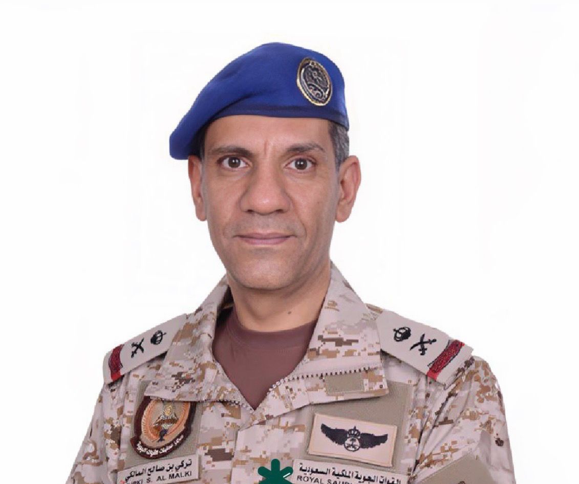 تحالف دعم الشرعية: عيدروس الزبيدي هرب إلى مكان غير معلوم بعد أن قام بتوزيع الأسلحة والذخائر بهدف إحداث اضطراب داخل عدن