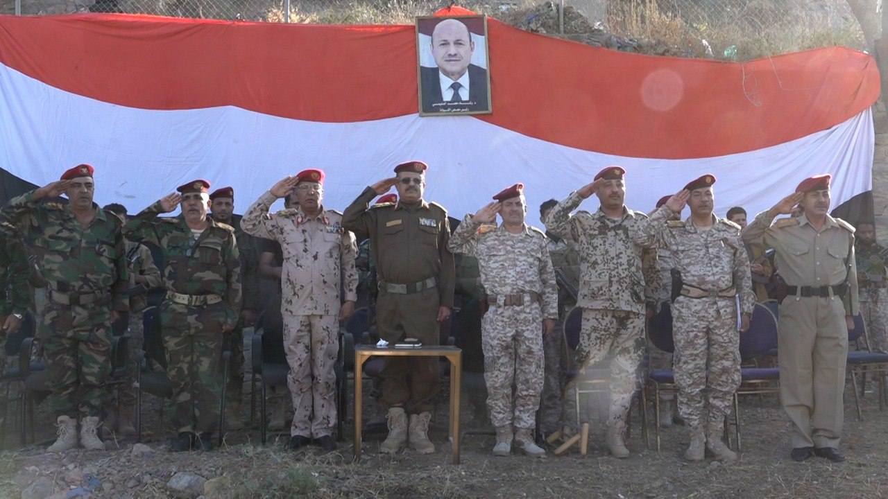 رئيس أركان محور تعز يدشن العام التدريبي في اللواء 170 دفاع جوي