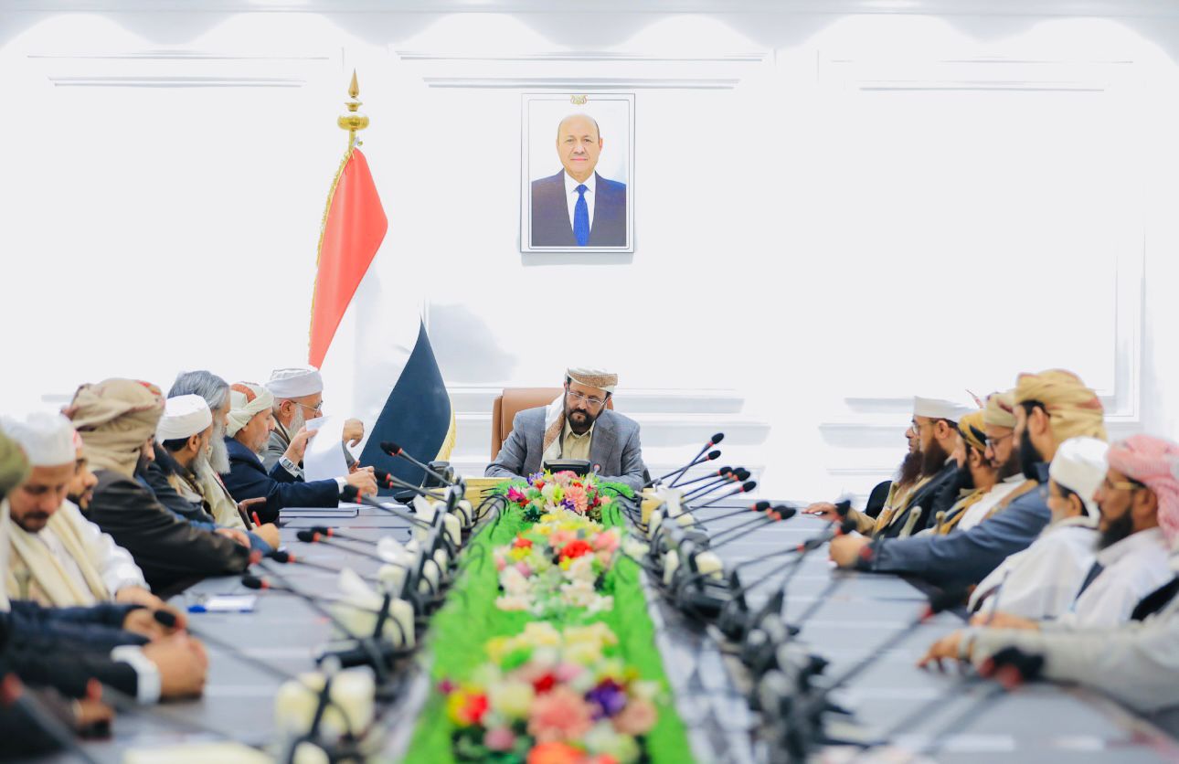 العرادة يلتقي المكونات الدعوية ويؤكد أهمية جمع الكلمة ومحاربة الظواهر السلبية