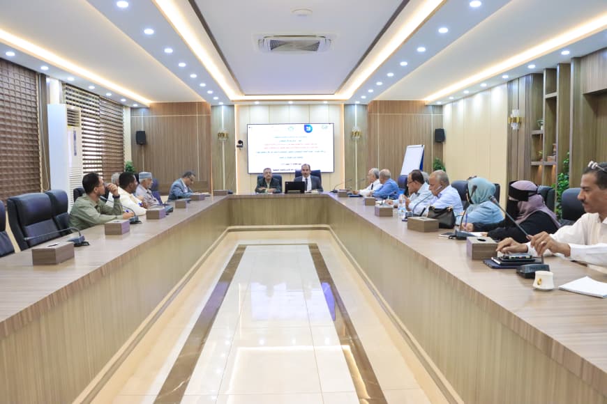 وزارة الزراعة تنظم لقاءً تشاورياً لإعداد ورقة سياسات وخطة استراتيجية لمحصولي البن والفاكهة