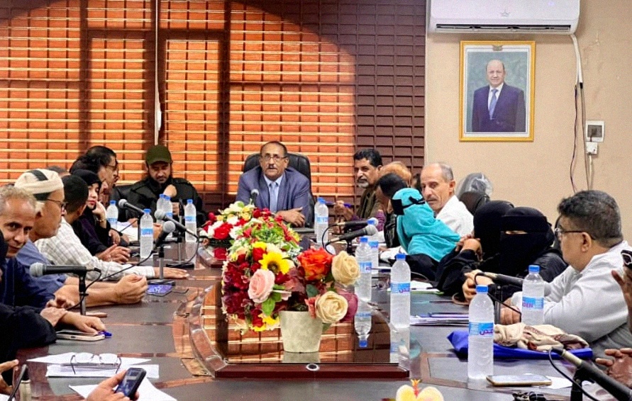 تنفيذي لحج يؤكد اهمية الحفاظ على السكينة العامة وصون النسيج المجتمعي