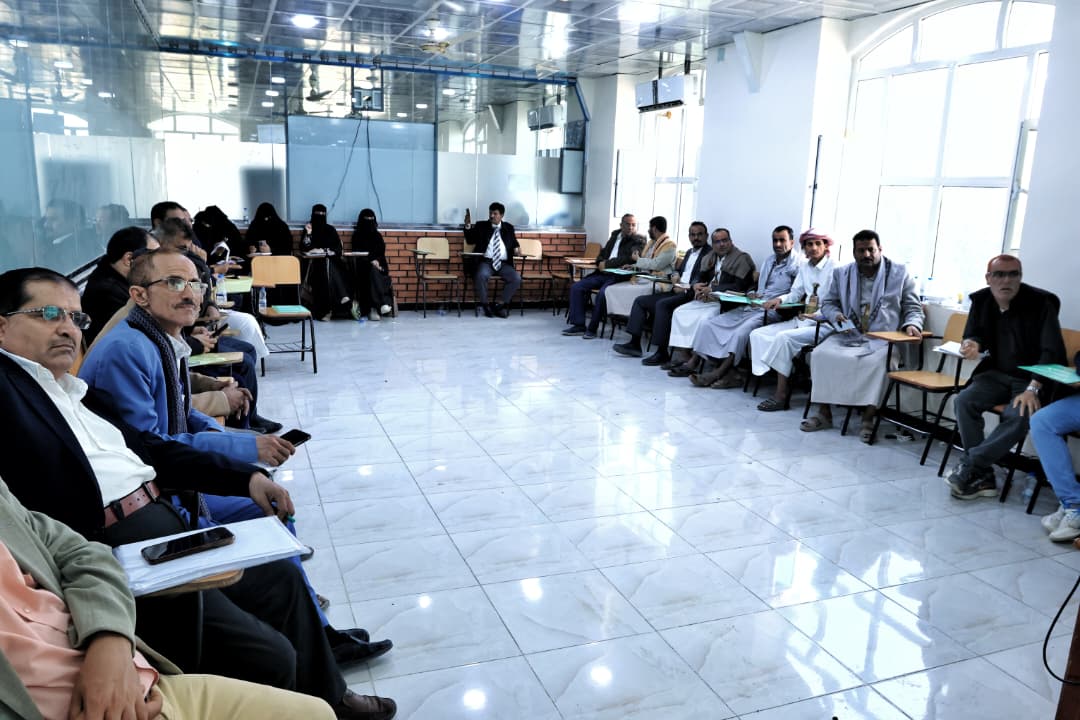 انعقاد ورشة تدريبية بمأرب حول توظيف الذكاء الاصطناعي في تحسين الاداء الحكومي