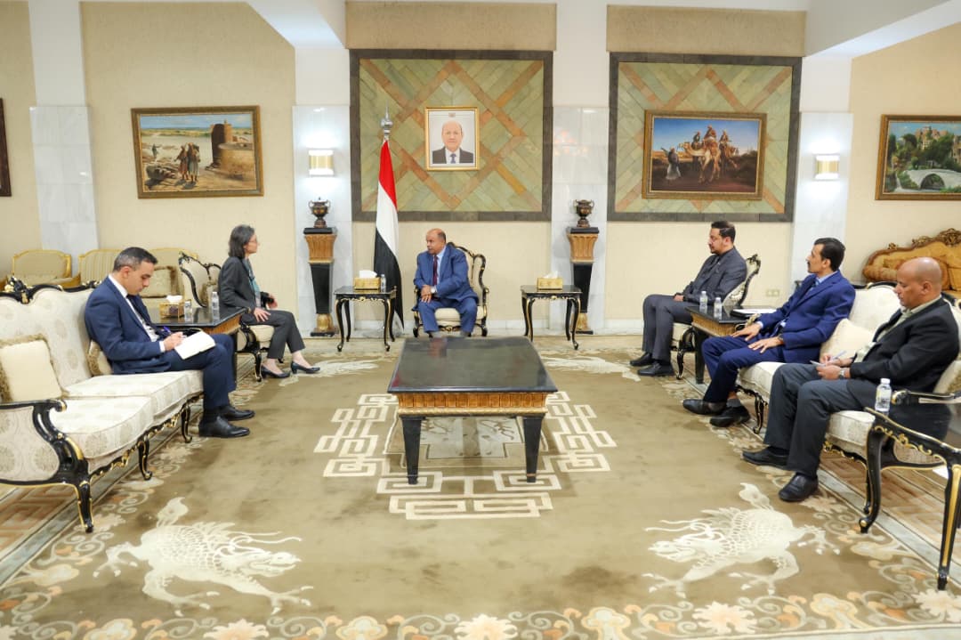 عضو مجلس القيادة الخنبشي يناقش مع السفيرة الفرنسية مستجدات الأوضاع في اليمن