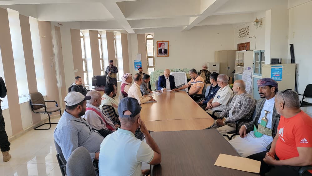 محافظ تعز يعتمد وحدات الجوار لمدينة التربة ويوجه بحصر أراضي الدولة